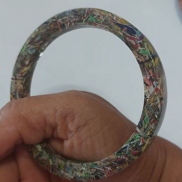 OOAK Magazine Paper Confetti Acrylic Resin Bangle Bracelet Unique One of A Kind - Picture 3 of 5
